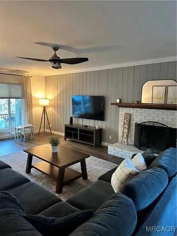 $649,000 | 362 Heliotrope Drive, Lake Arrowhead, CA 92352