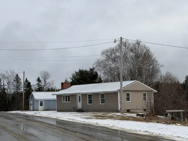 $174,900 | 178 School House Road, Orient, ME 04471