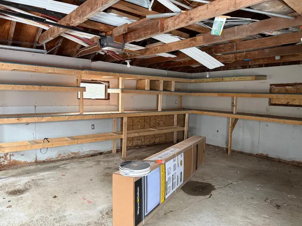 $174,900 | 178 School House Road, Orient, ME 04471