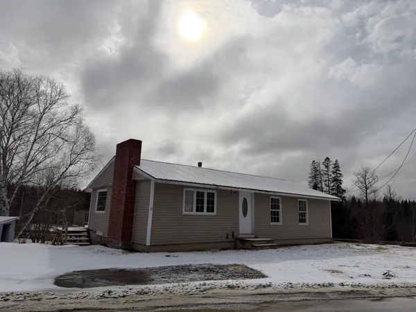 $174,900 | 178 School House Road, Orient, ME 04471
