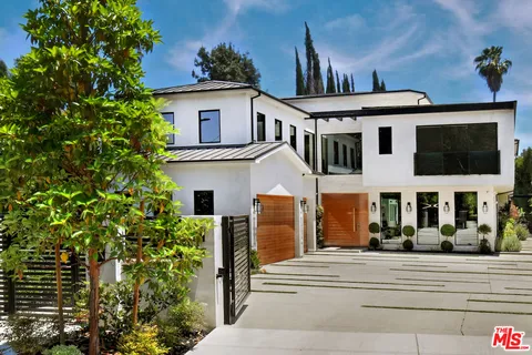 $5,350,000 | 4544 Woodley Avenue, Encino, CA 91436