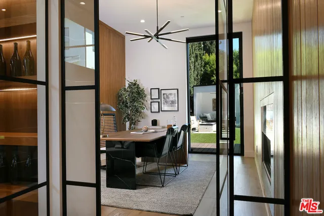 $5,350,000 | 4544 Woodley Avenue, Encino, CA 91436