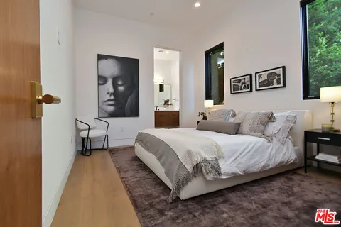 $5,350,000 | 4544 Woodley Avenue, Encino, CA 91436