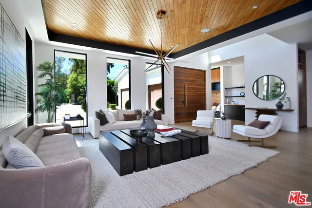 $5,350,000 | 4544 Woodley Avenue, Encino, CA 91436