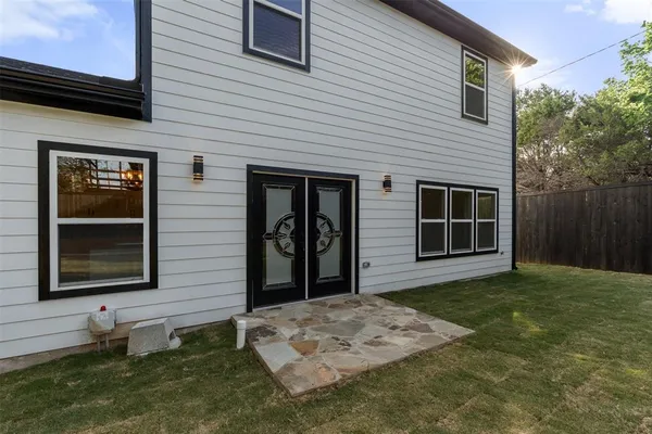 $392,000 | 3623 Sioux Trail, Granbury, TX 76048