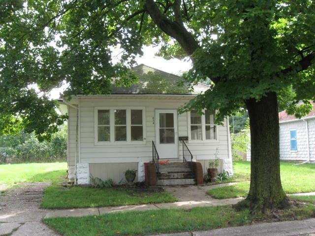 612 Spring Street Three Rivers, MI 49093 - Photo 1 of 3 Primary Photo