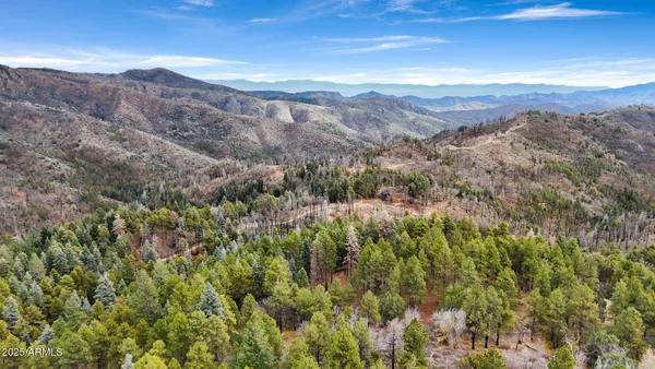 a view of an outdoor space with a lake