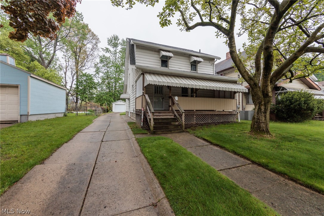 983 Dan Street Akron, OH 44310 - Photo 2 of 46
