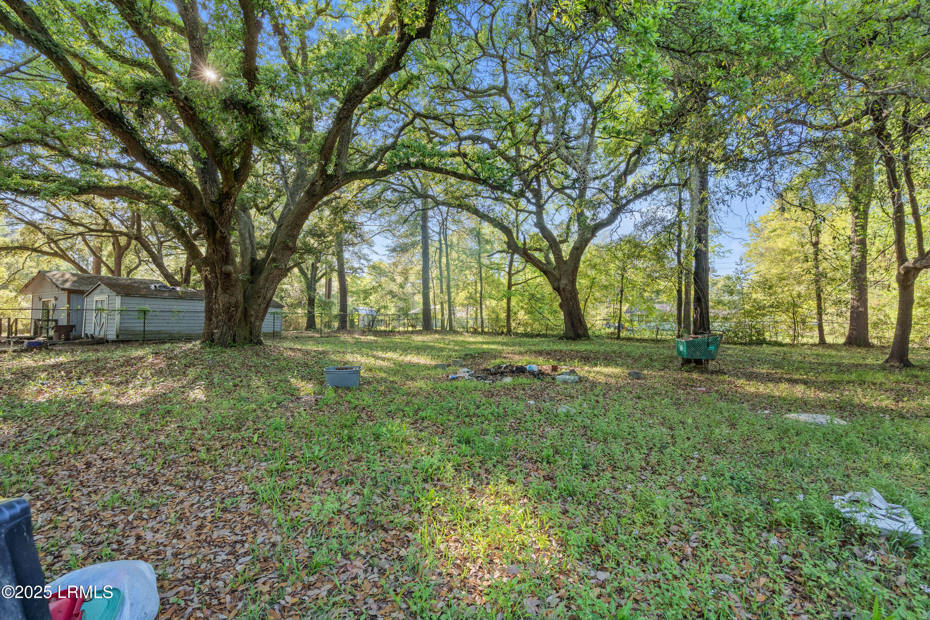 17 Country Manor Road Beaufort, SC 29906 - Photo 6 of 25 17 Country Manor-6
