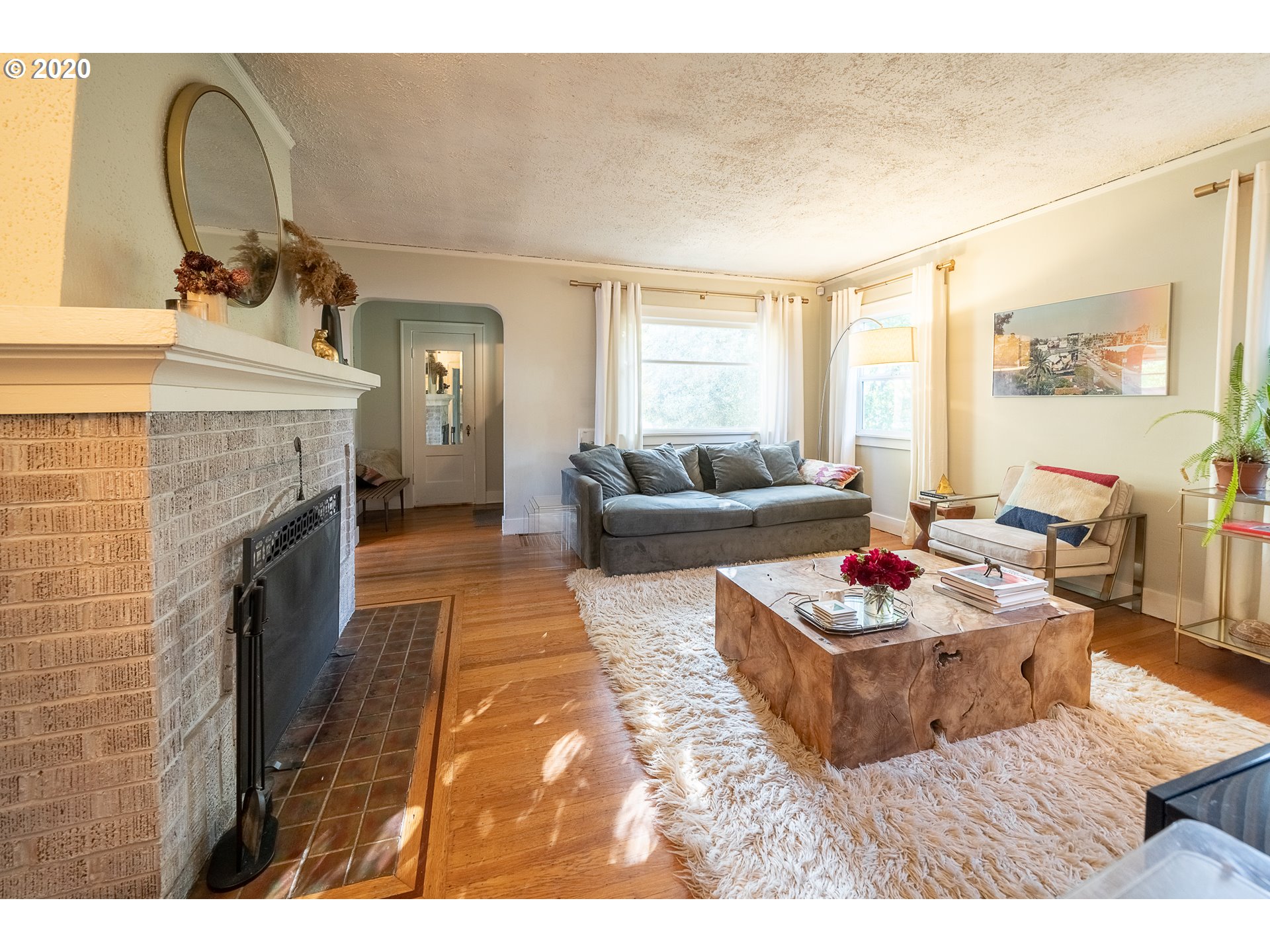 1929 Southeast 40th Avenue Portland, OR 97214 - Photo 5 of 27