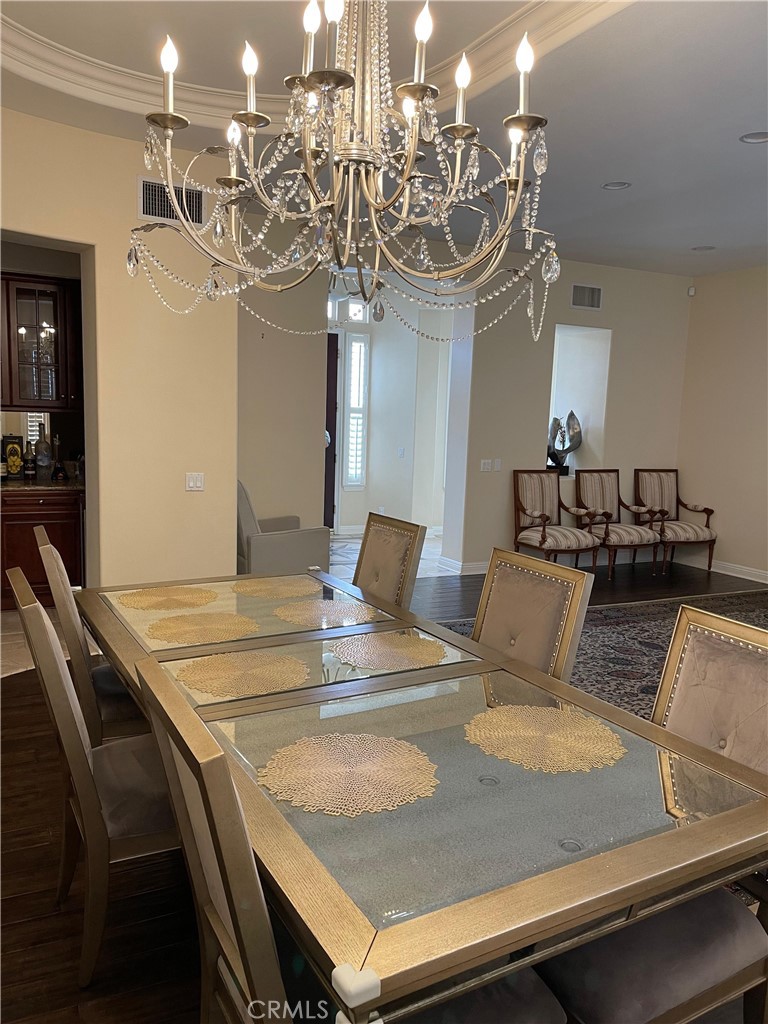 20124 Vía Cellini Porter Ranch, CA 91326 - Photo 21 of 49