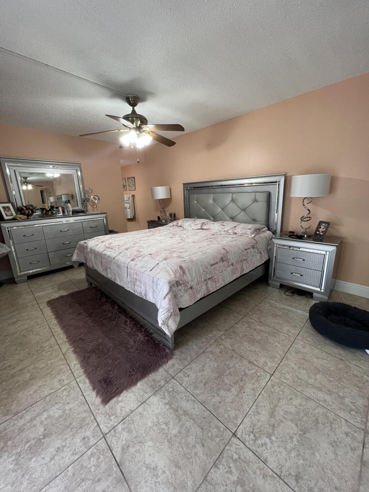 411 Arabian Road Palm Springs, FL 33461 - Photo 15 of 29 Main BR