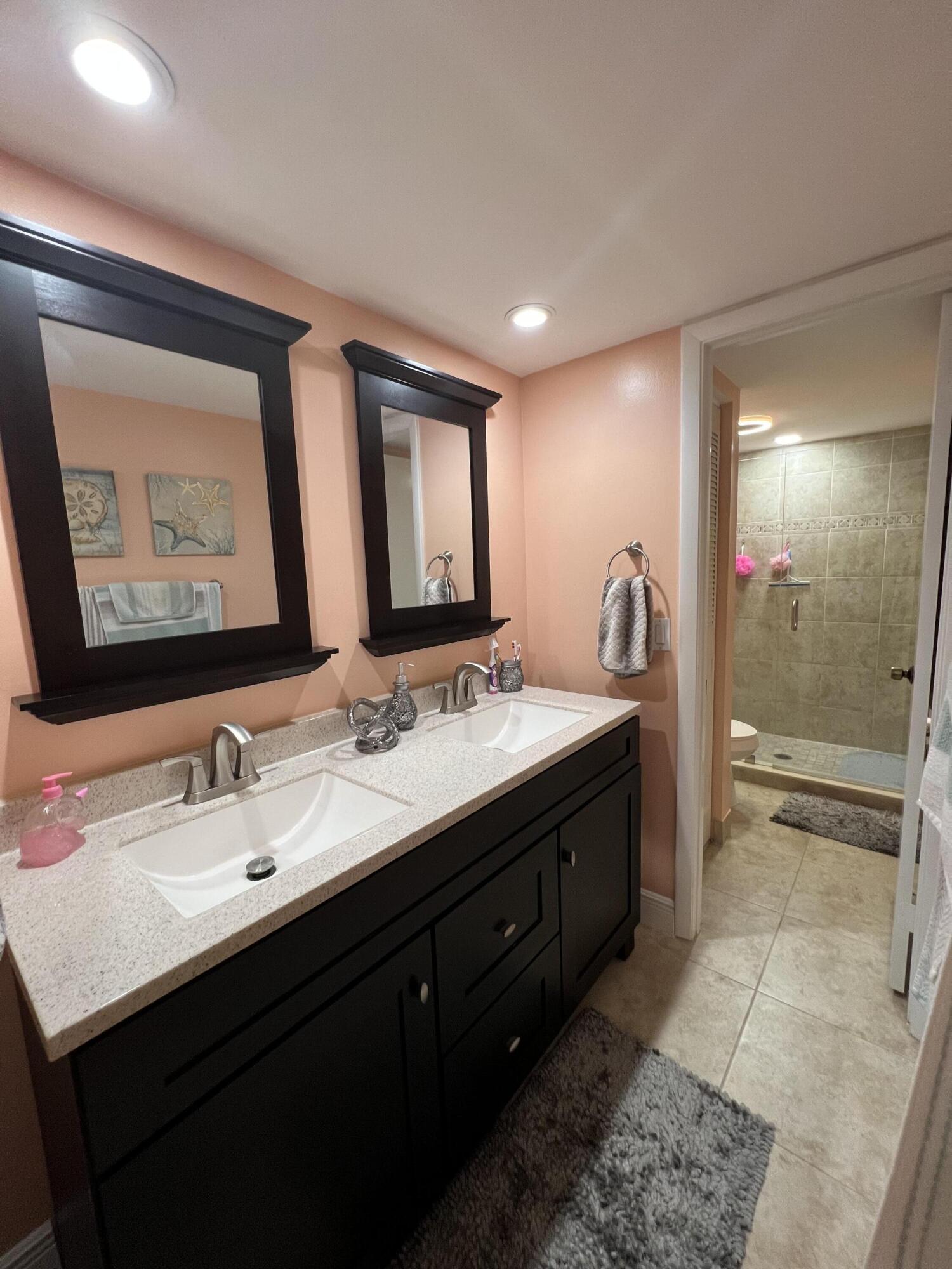 Main bathroom