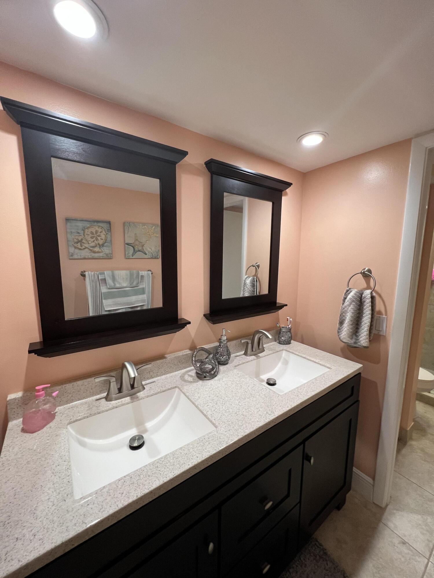 411 Arabian Road Palm Springs, FL 33461 - Photo 8 of 29 Main BR