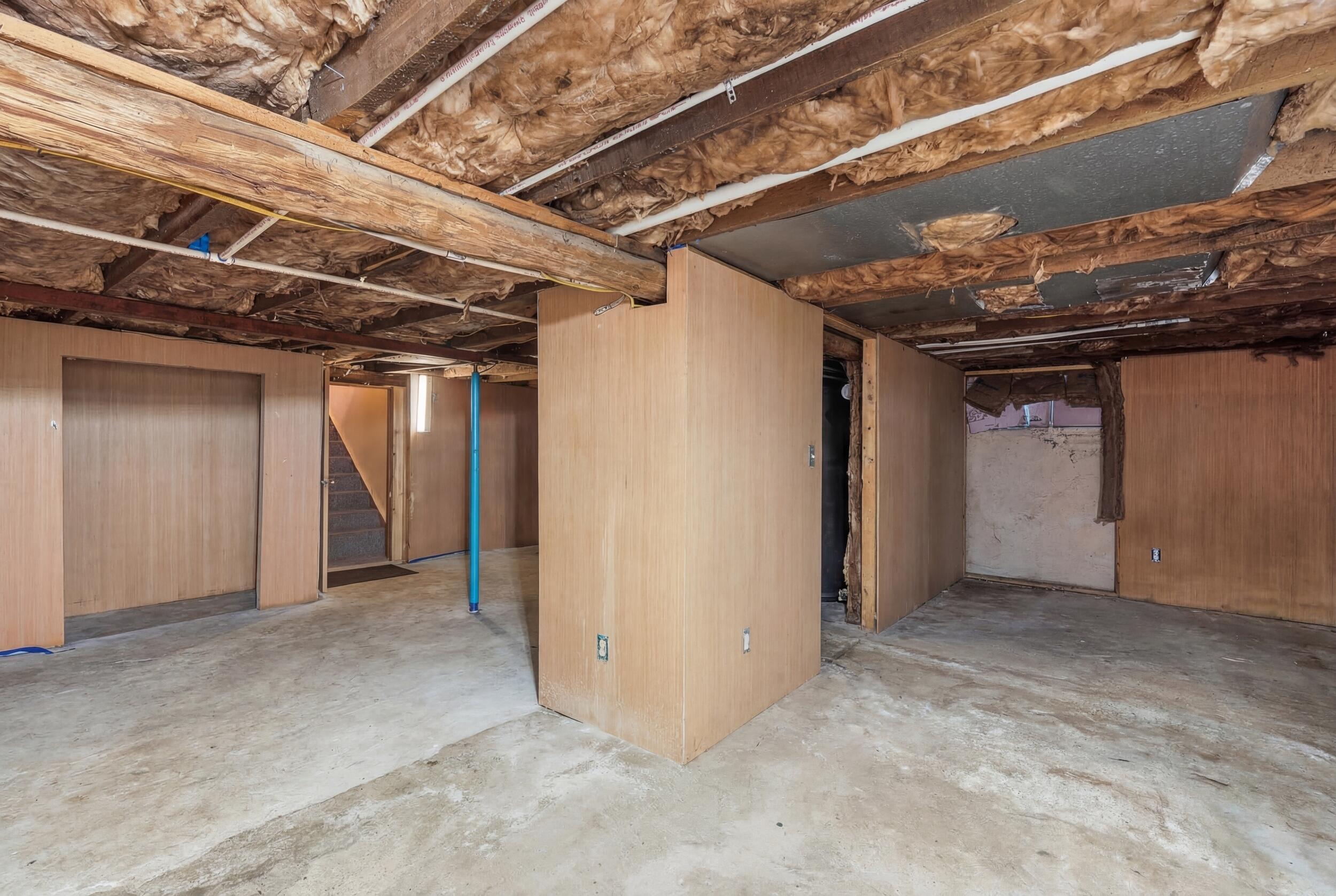 8459 South Maple Island Road Fremont, MI 49412 - Photo 21 of 25 23_3j5a4493_declutter_0672691d-8ba1-4479