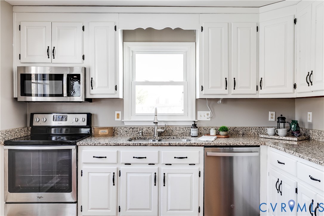 12504 Rue Noelle Court Midlothian, VA 23114 - Photo 14 of 39