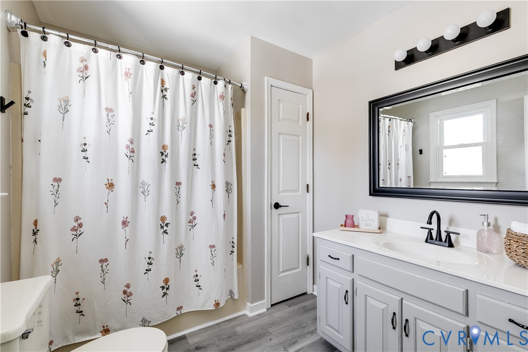 12504 Rue Noelle Court Midlothian, VA 23114 - Photo 31 of 39 Primary Bathroom