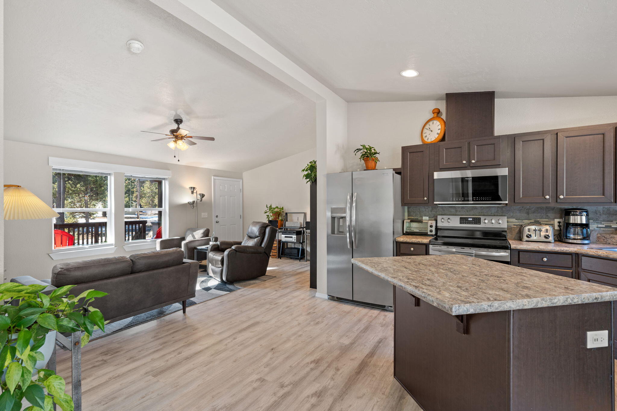 17206 Jacinto Road Bend, OR 97707 - Photo 23 of 57 58-web-or-mls-Riley Visuals-58