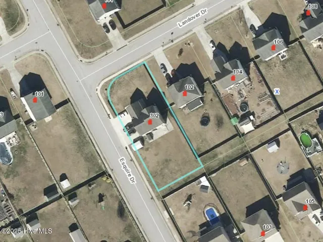 $375,000 | 302 Esquire Drive, Richlands, NC 28574