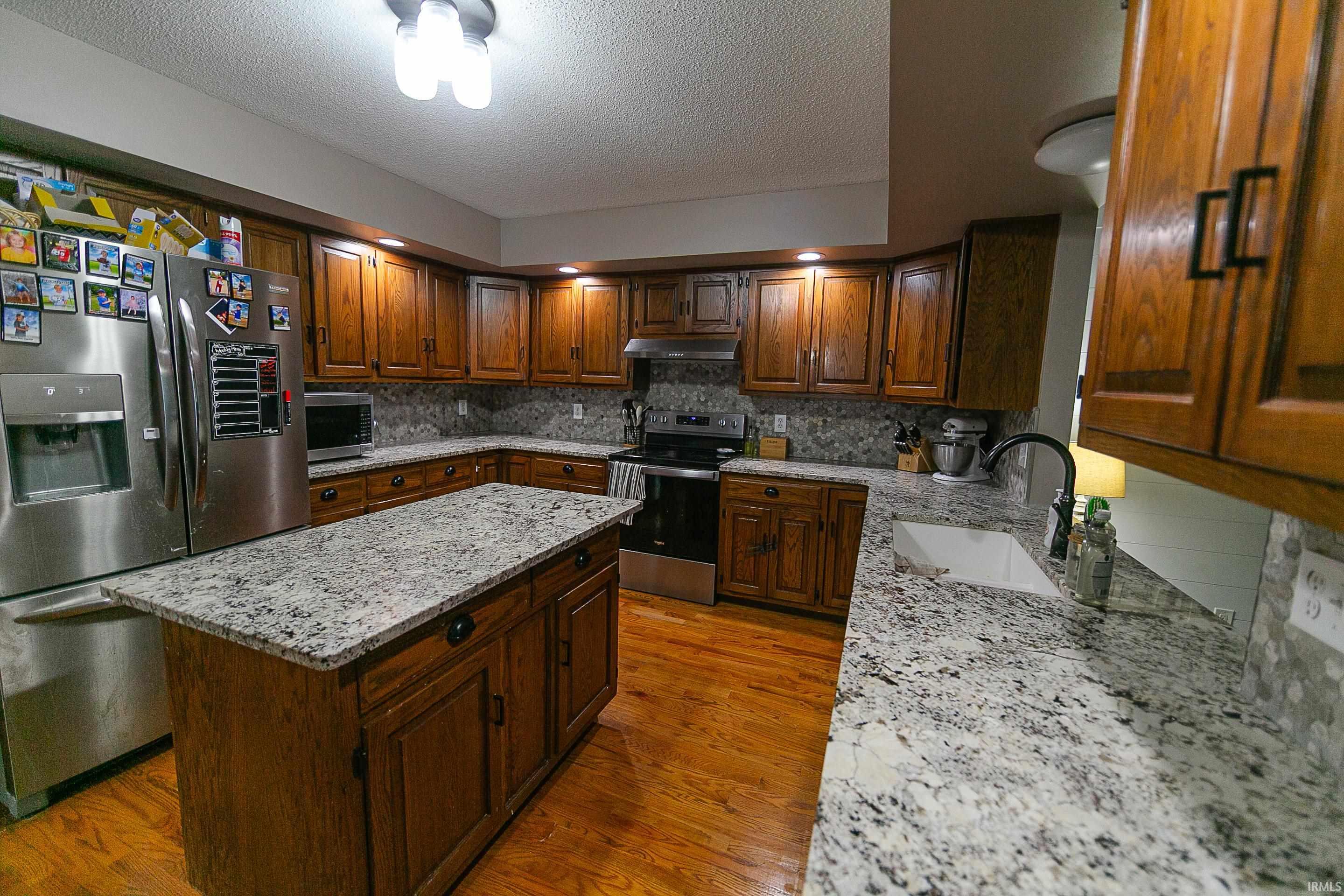 3555 North Hickory Road Decatur, IN 46733 - Photo 16 of 32