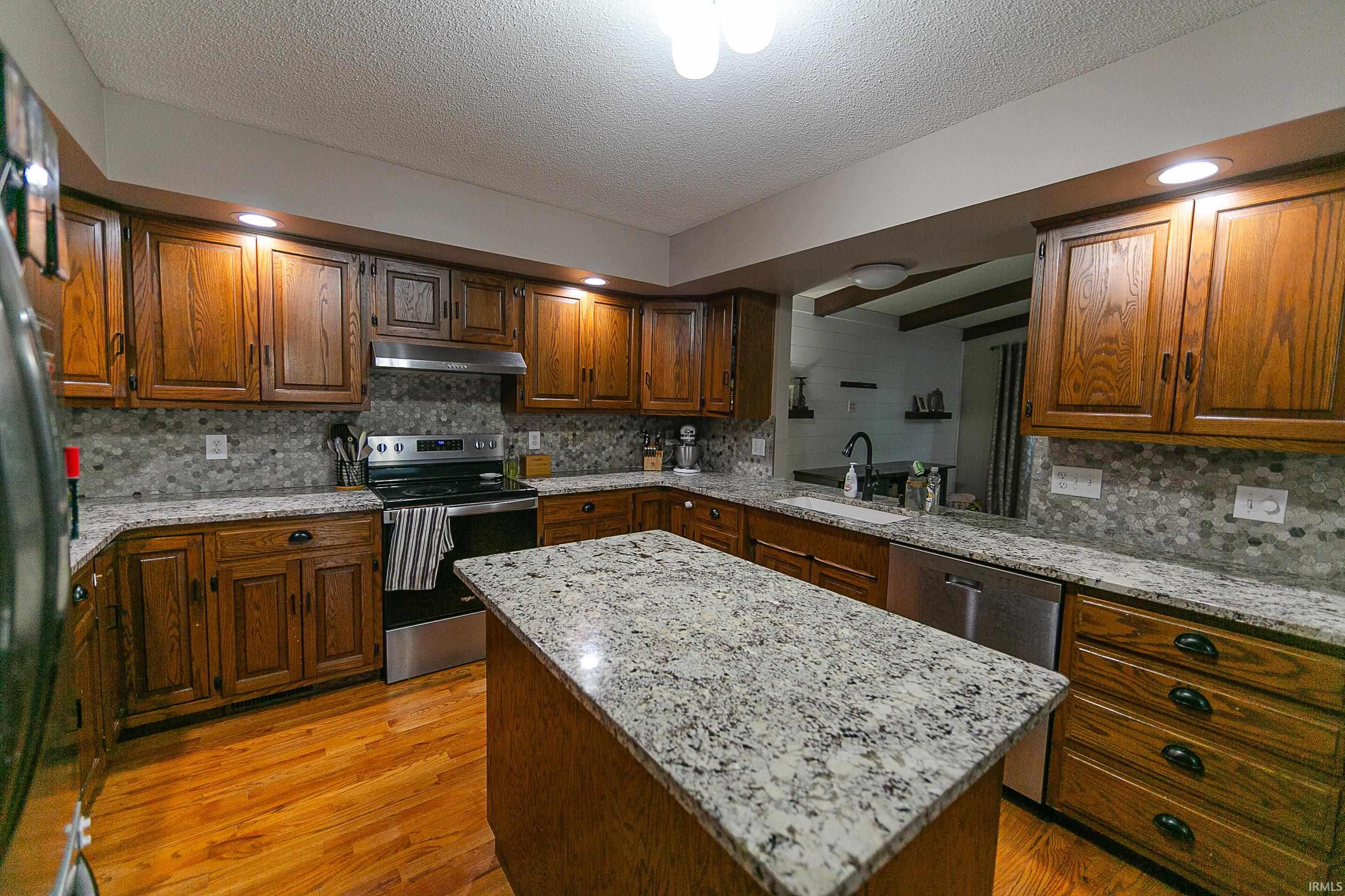 3555 North Hickory Road Decatur, IN 46733 - Photo 17 of 32