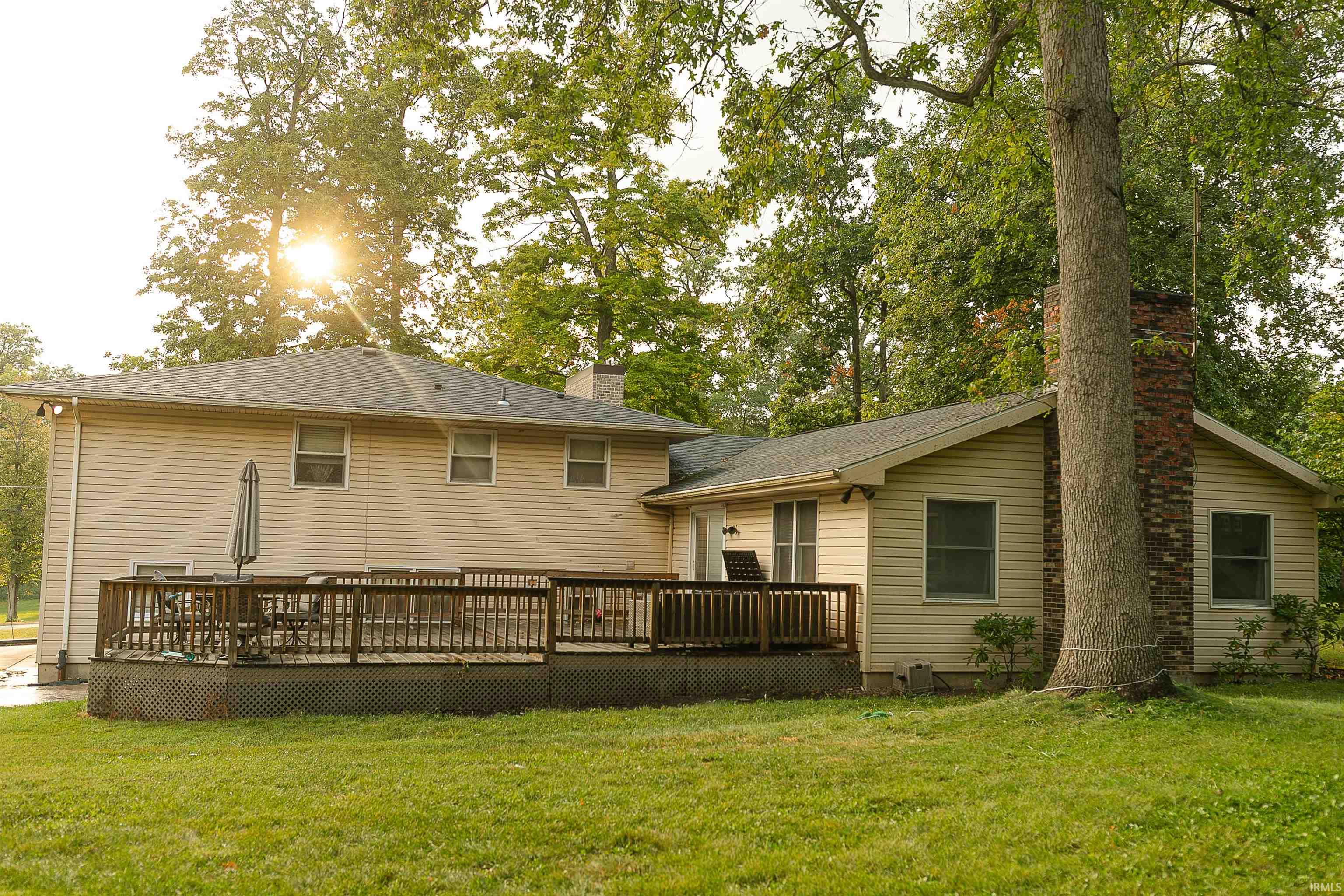 3555 North Hickory Road Decatur, IN 46733 - Photo 4 of 32