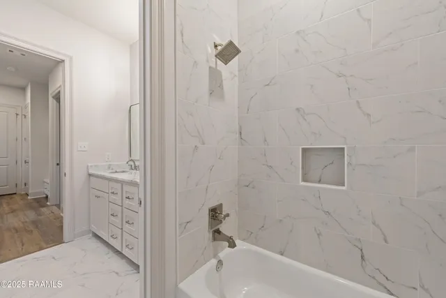 $518,540 | 104 Cypress Lk Drive, Youngsville, LA 70592