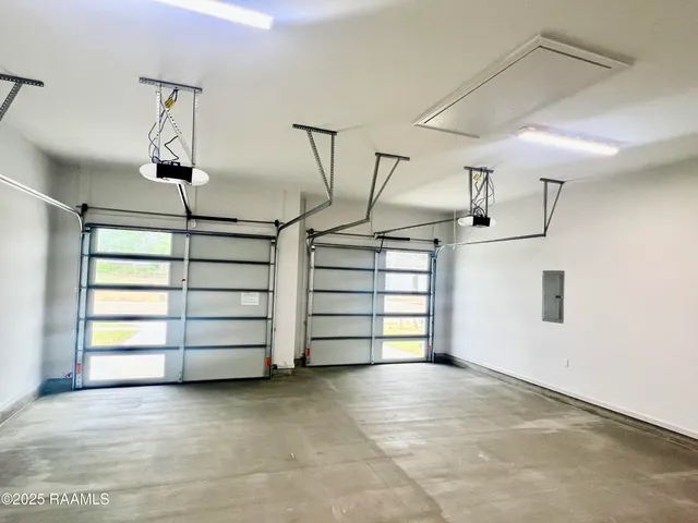 $518,540 | 104 Cypress Lk Drive, Youngsville, LA 70592