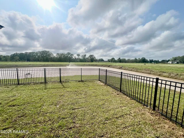 $518,540 | 104 Cypress Lk Drive, Youngsville, LA 70592