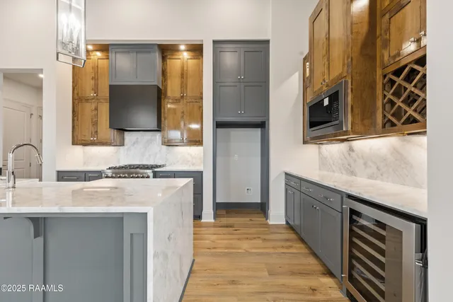 $518,540 | 104 Cypress Lk Drive, Youngsville, LA 70592