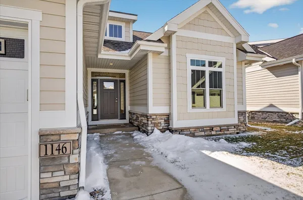 $607,000 | 1146 Irene Court, Waunakee, WI 53597