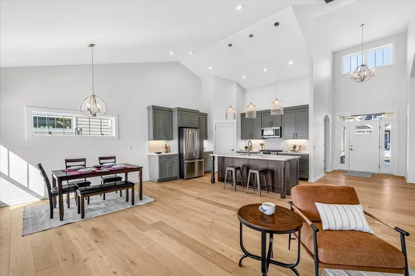 $607,000 | 1146 Irene Court, Waunakee, WI 53597