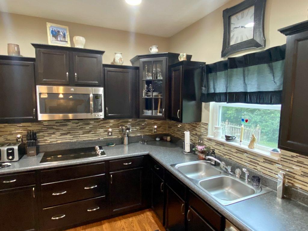 2759 Night Hawk Road Greenwood, IN 46143 - Photo 3 of 27 Gallery Image 3