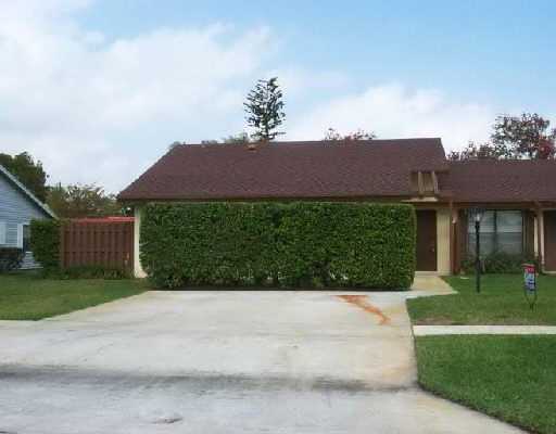 1362 Riverside Circle Wellington, FL 33414 - Photo 1 of 1 Primary Photo