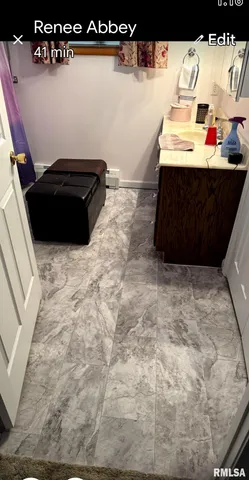 $269,000 | 2305 Weaver Road, Herrin, IL 62948