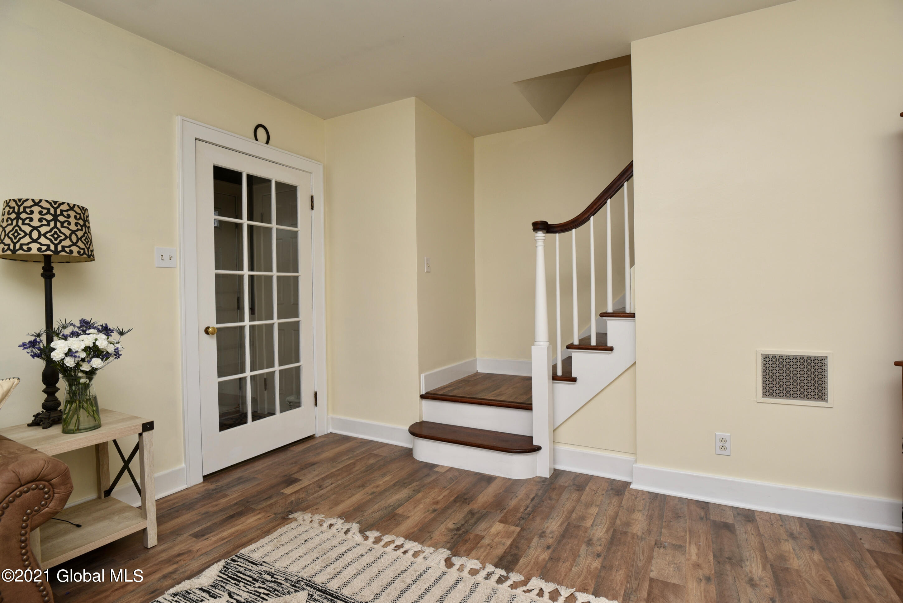 1443 Midline Road Amsterdam, NY 12010 - Photo 12 of 49 12