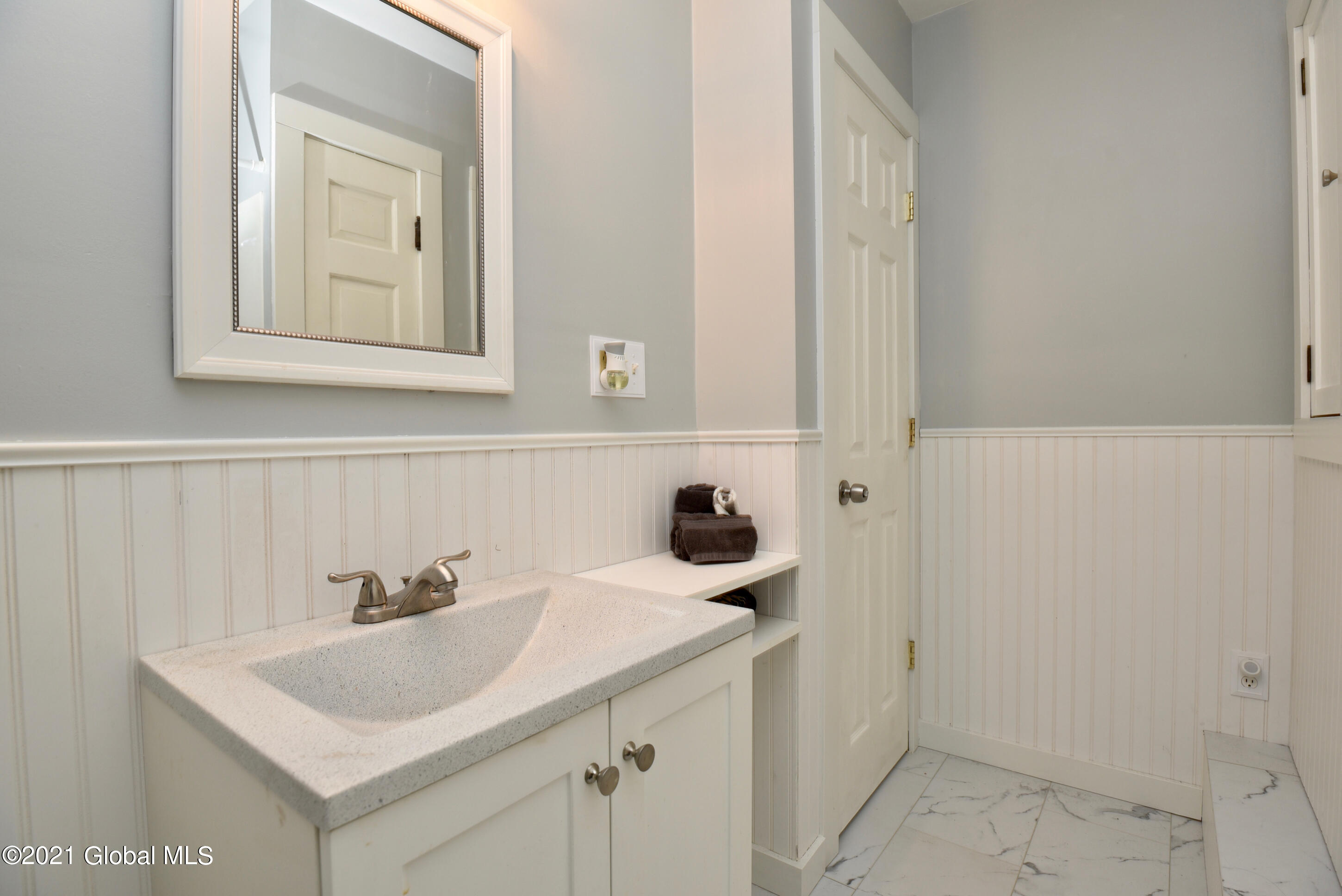1443 Midline Road Amsterdam, NY 12010 - Photo 32 of 49 32
