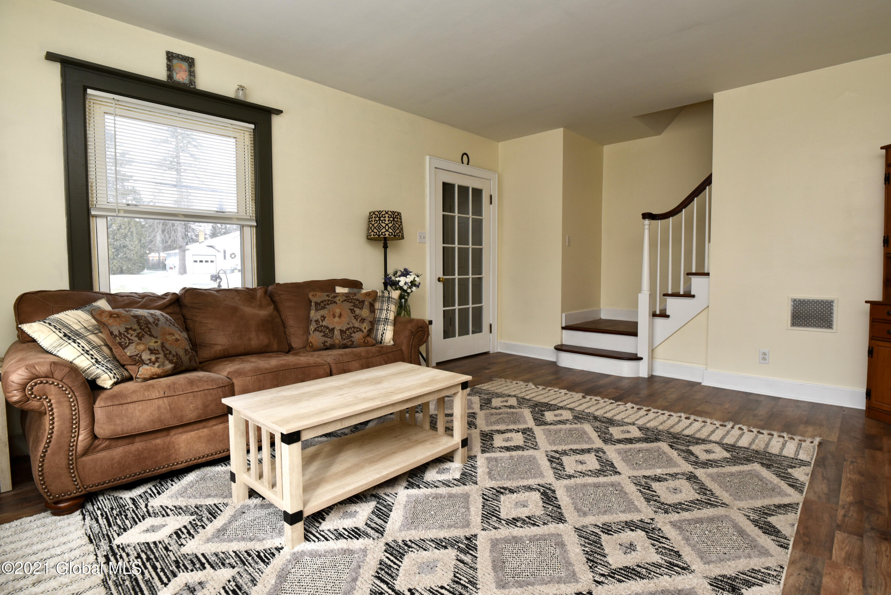 1443 Midline Road Amsterdam, NY 12010 - Photo 9 of 49 9