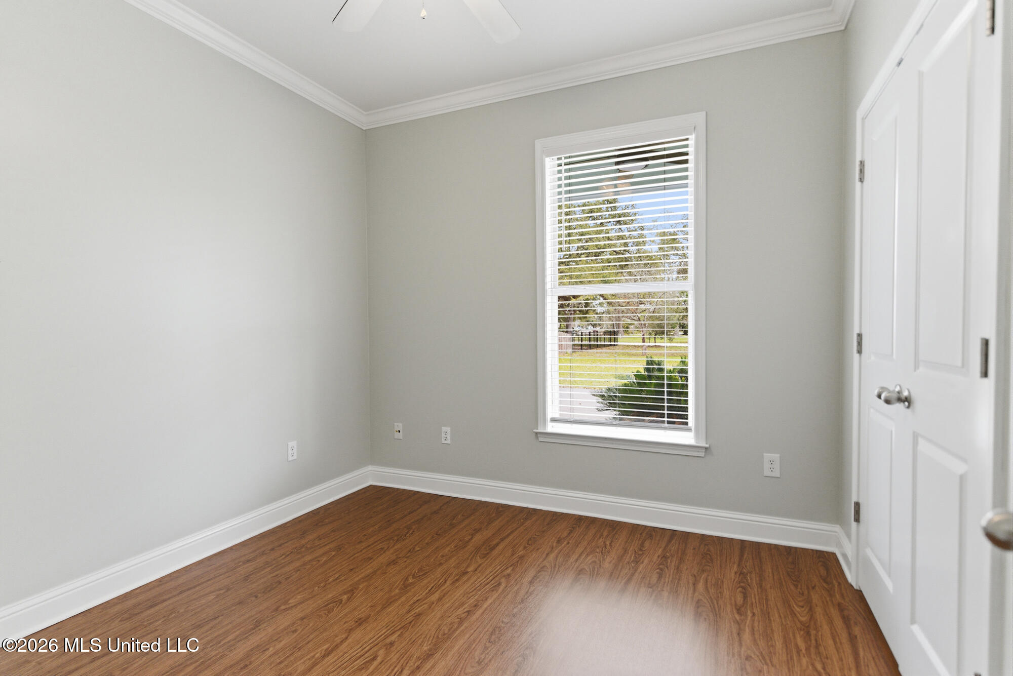 1619 Nichols Court Gulfport, MS 39501 - Photo 17 of 19 1619 Nichols Bedroom or Office