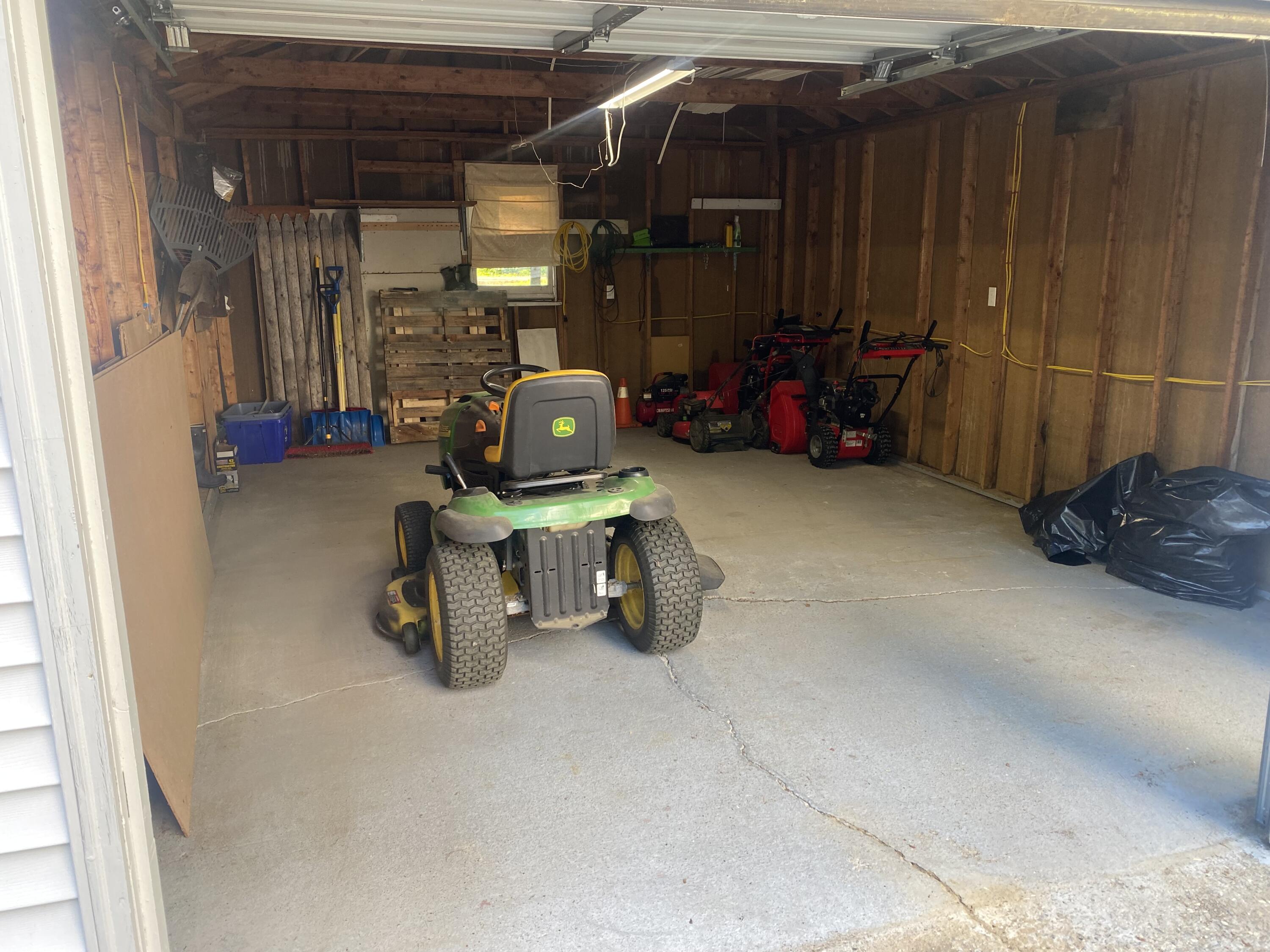 316 Canaan Road Skowhegan, ME 04976 - Photo 36 of 41 34 Garage