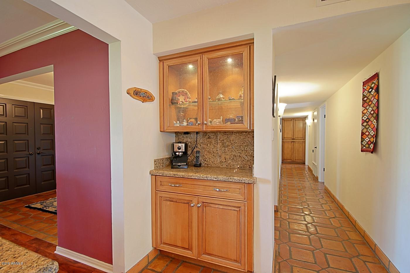 2315 East Rancho Drive Phoenix, AZ 85016 - Photo 17 of 50 Kitchen 4