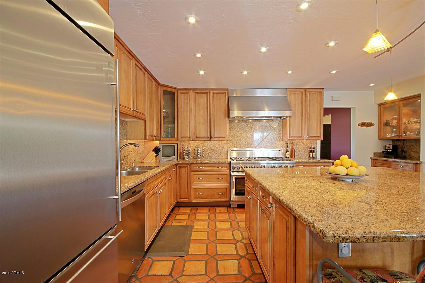 2315 East Rancho Drive Phoenix, AZ 85016 - Photo 19 of 50 Kitchen 6