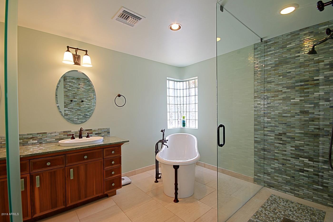2315 East Rancho Drive Phoenix, AZ 85016 - Photo 26 of 50 Master Bath 1