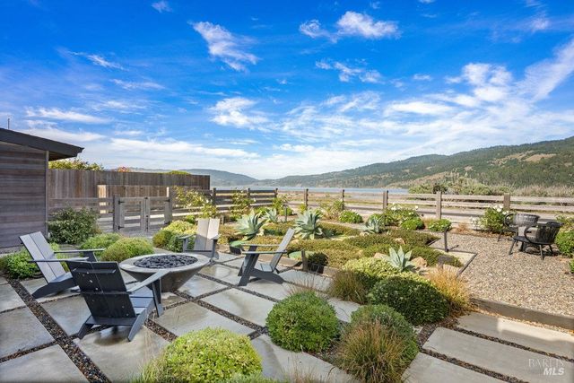 $5,250,000 | 169 Dipsea Road, Stinson Beach, CA 94970