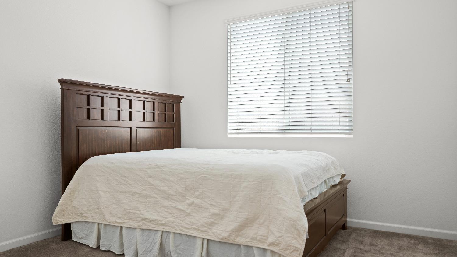 1125 Elder Avenue Dinuba, CA 93618 - Photo 16 of 39