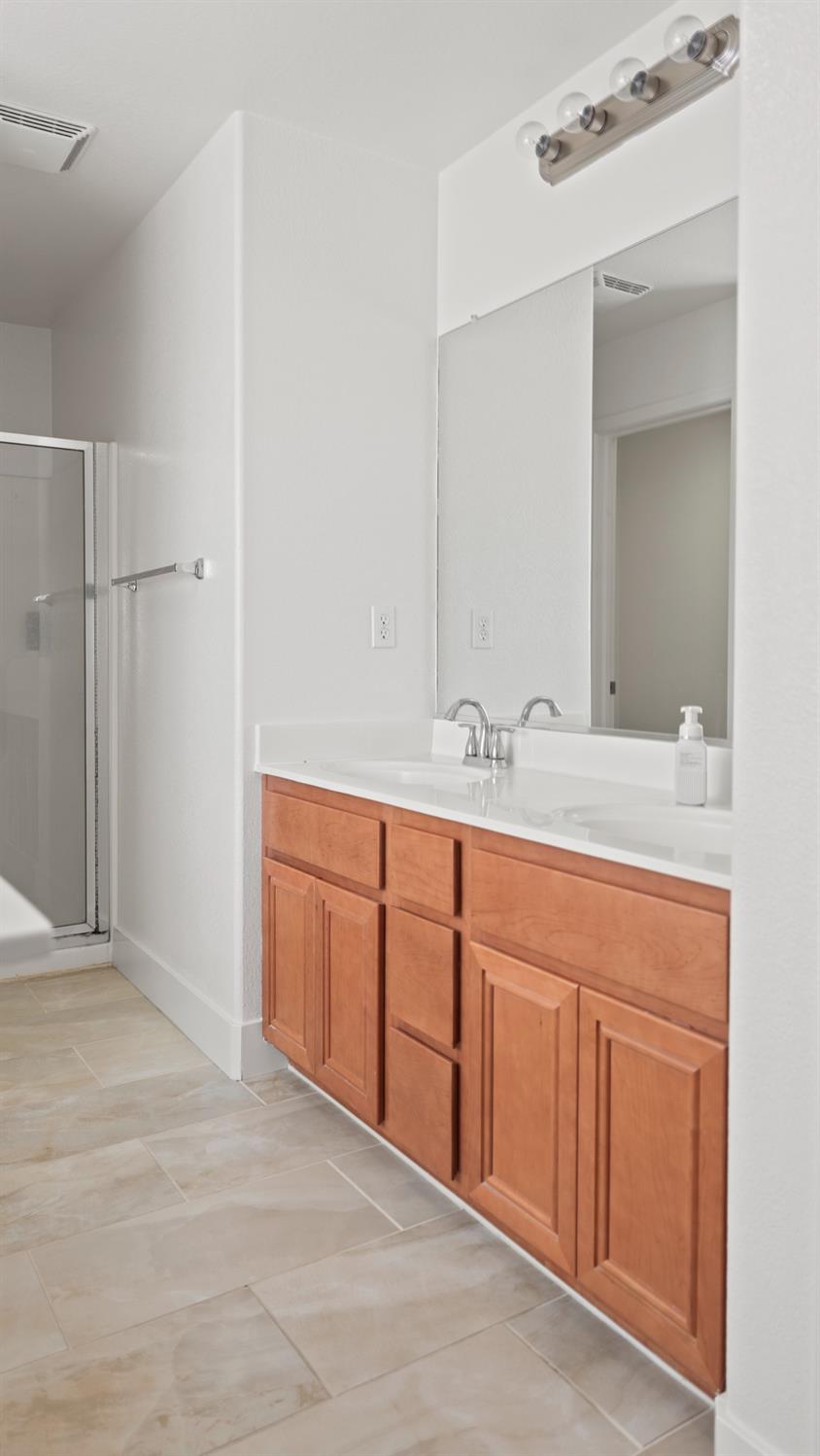 1125 Elder Avenue Dinuba, CA 93618 - Photo 25 of 39