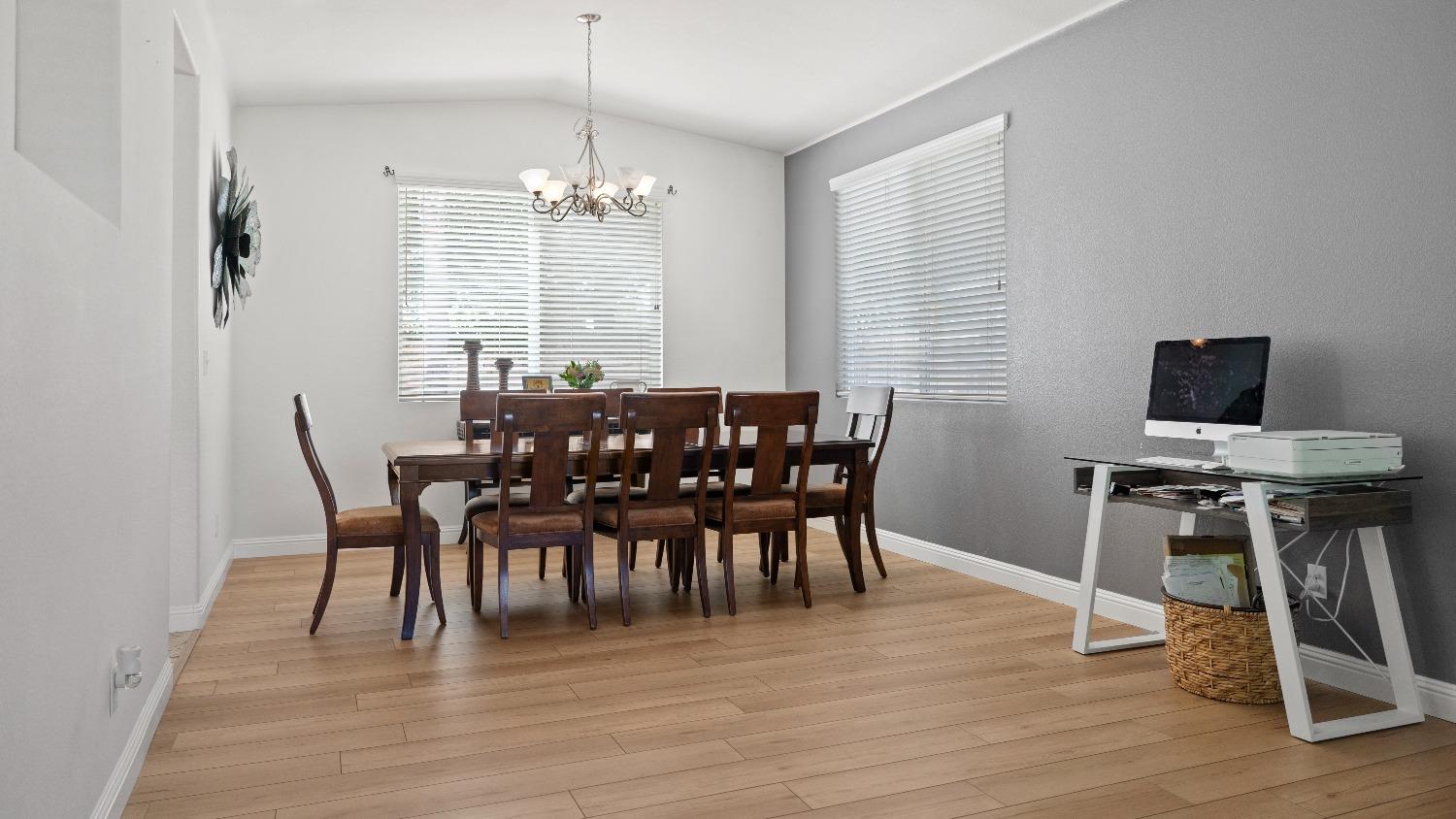 1125 Elder Avenue Dinuba, CA 93618 - Photo 5 of 39