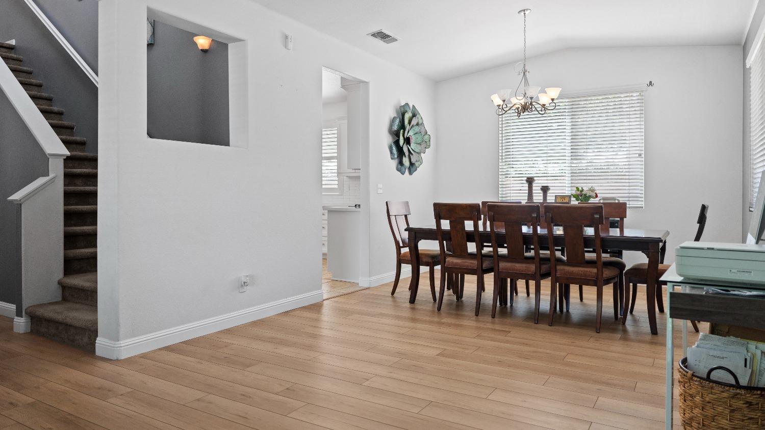 1125 Elder Avenue Dinuba, CA 93618 - Photo 8 of 39