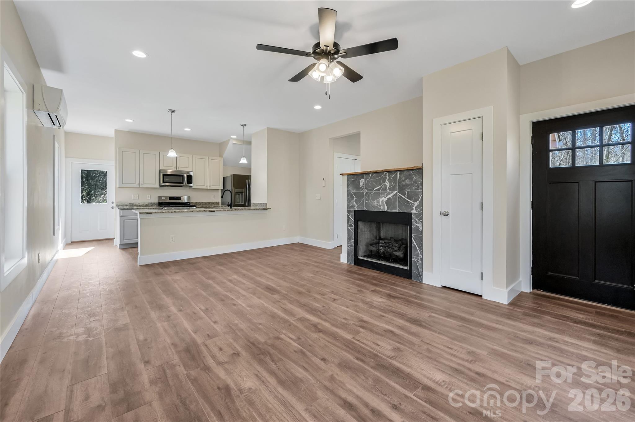 22 Dryman Mountain Road, Unit A Asheville, NC 28806 - Photo 3 of 31