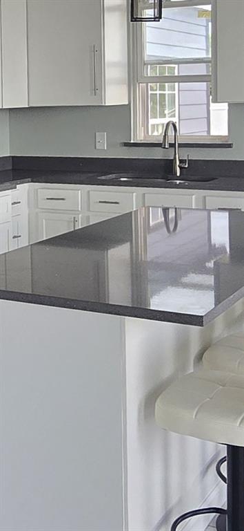 110 Overlook Trail Azle, TX 76020 - Photo 8 of 29 Beautiful Quartz countertops